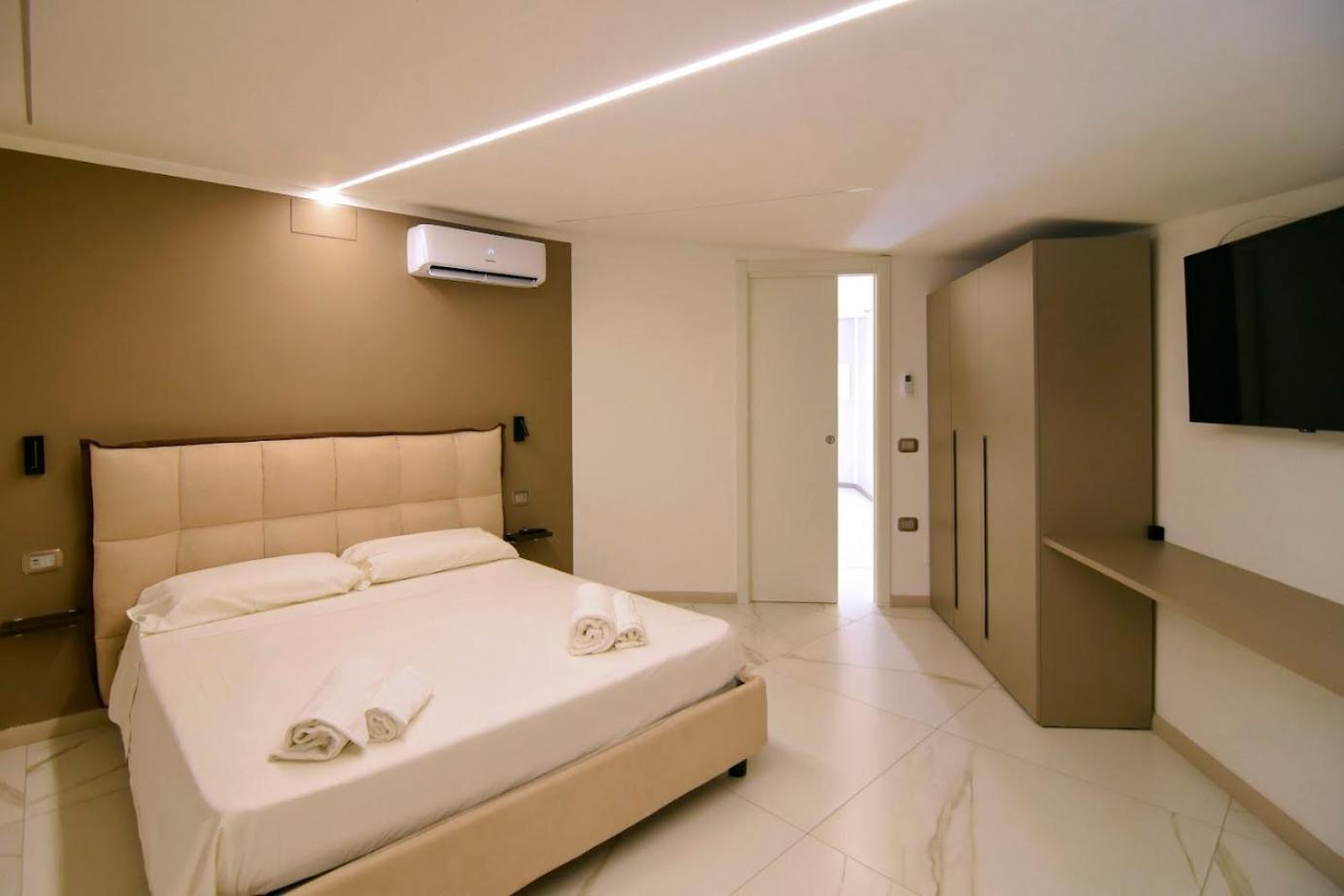 Belma Aparthotel And Rooms 마리나디카메로타 외부 사진